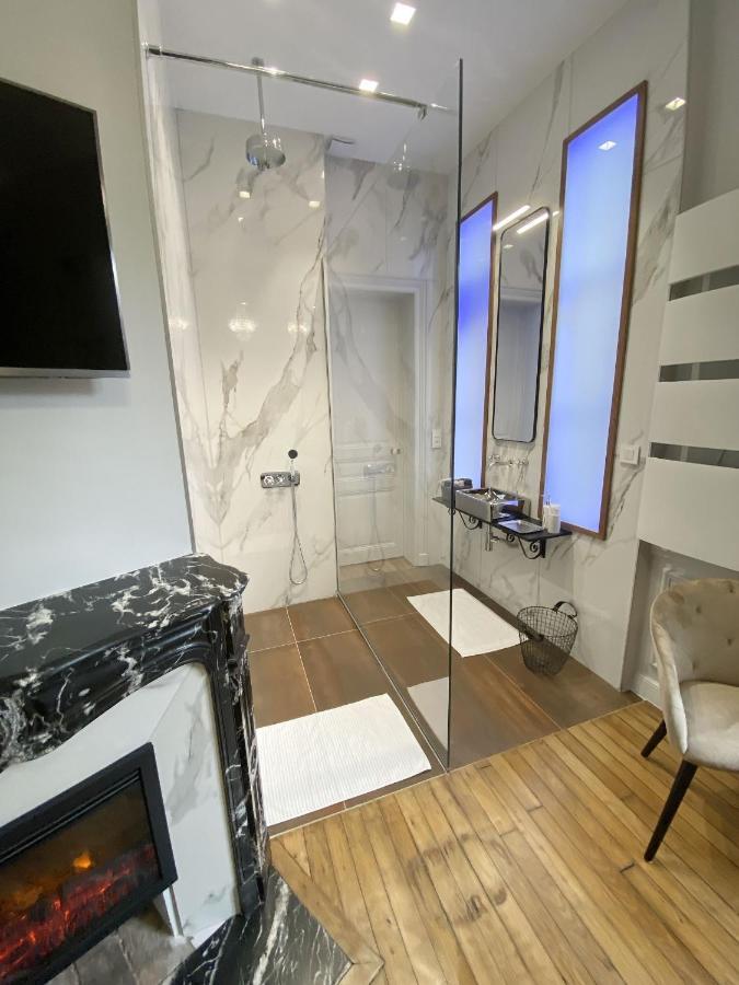 Le Clovis Suites Spa Sauna Reims Eksteriør billede