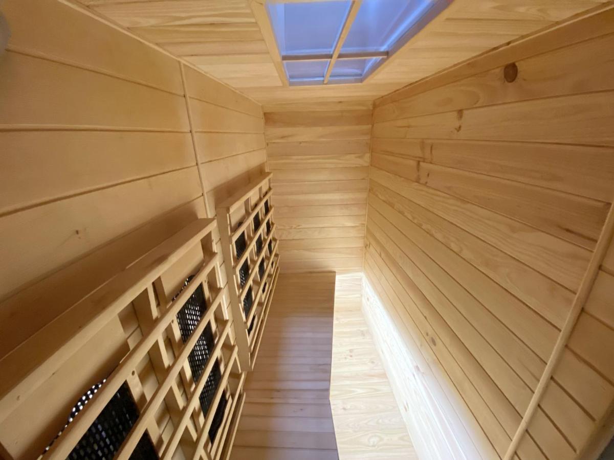 Le Clovis Suites Spa Sauna Reims Eksteriør billede